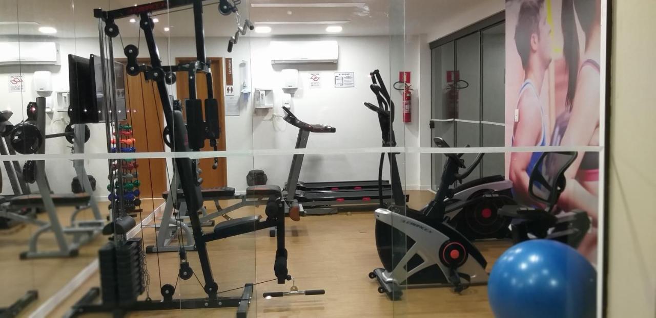 Porto Smeralda Guarajuba 100M Praiaアパートホテル エクステリア 写真